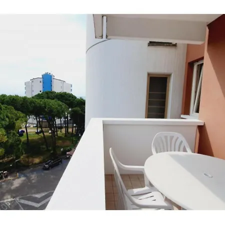 Cozy Escape On The Seafront Of Lignano リニャーノ・サッビアドーロ