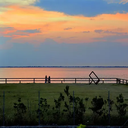 アパート Cozy Escape On The Seafront Of Lignano リニャーノ・サッビアドーロ